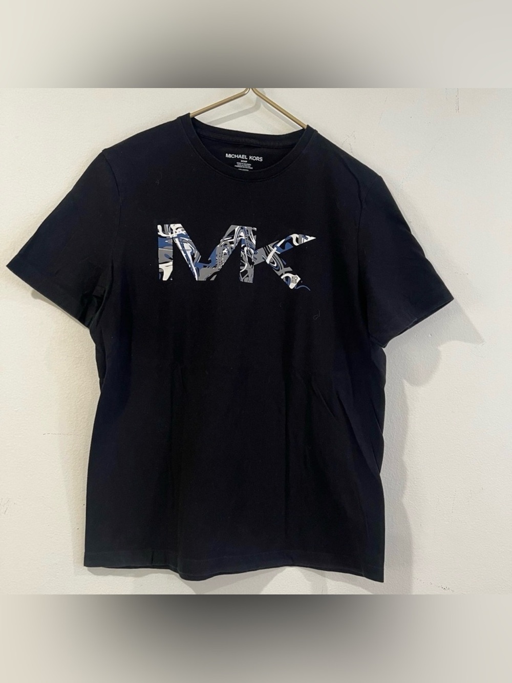 MICHAEL KORS MENS  BLACK TEE SIZE S